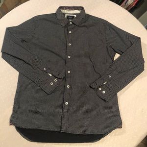 Level Ten men’s shirt. Size M